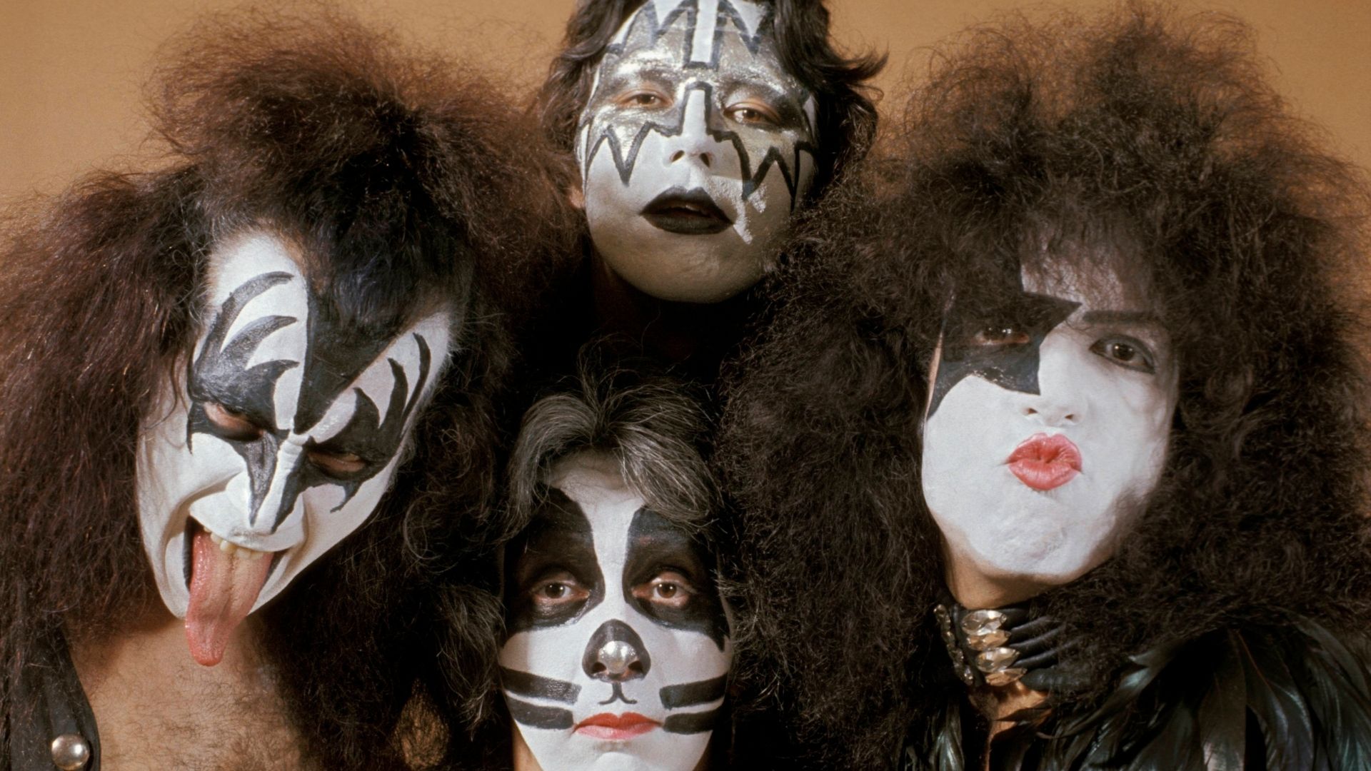 Gene Simmons, Paul Stanley & Peter Criss Pay Tribute To KISS Co-Founder Ace  Frehley - Blunt Magazine
