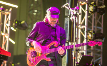 Les Claypool of Primus | Photo - Medios y Media (Getty Images)