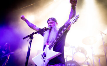 Kirk Windstein | Photo by Elsie Roymans (Getty Images)