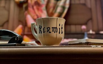 Sabrina Carpenter will guest star on The Muppet Show IMAGE: Disney