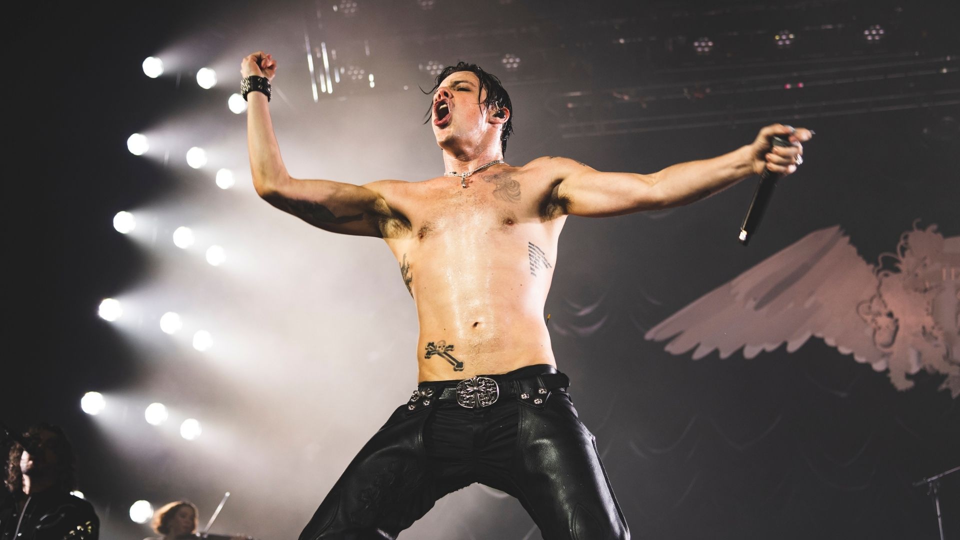 Yungblud Sydney Tour: Set Times, Tickets, Setlist & More